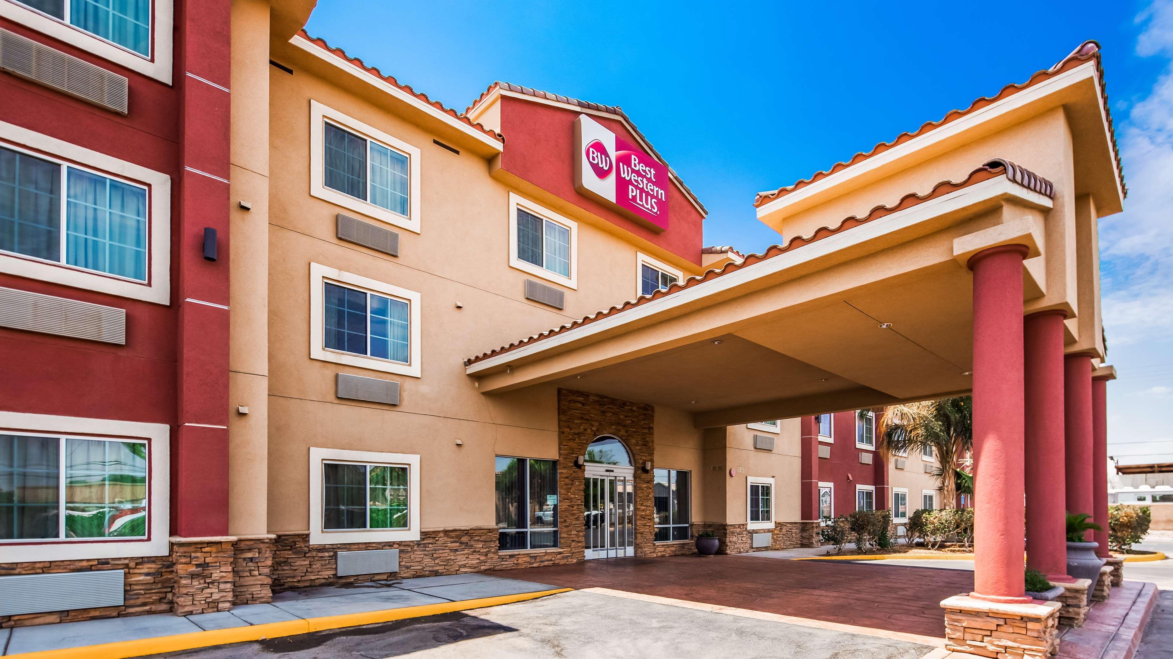 Best Western Plus Main Street Inn Brawley Exterior photo